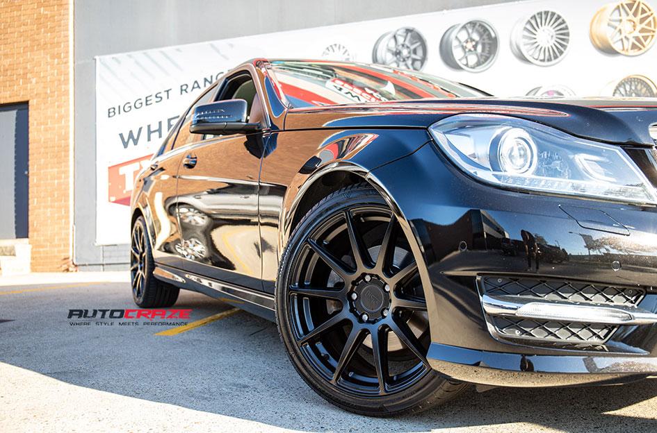 MERCEDES-C-CLASS-ESSEN-SATIN-BLACK